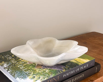 Grey onyx stone bowl with unique natural veining