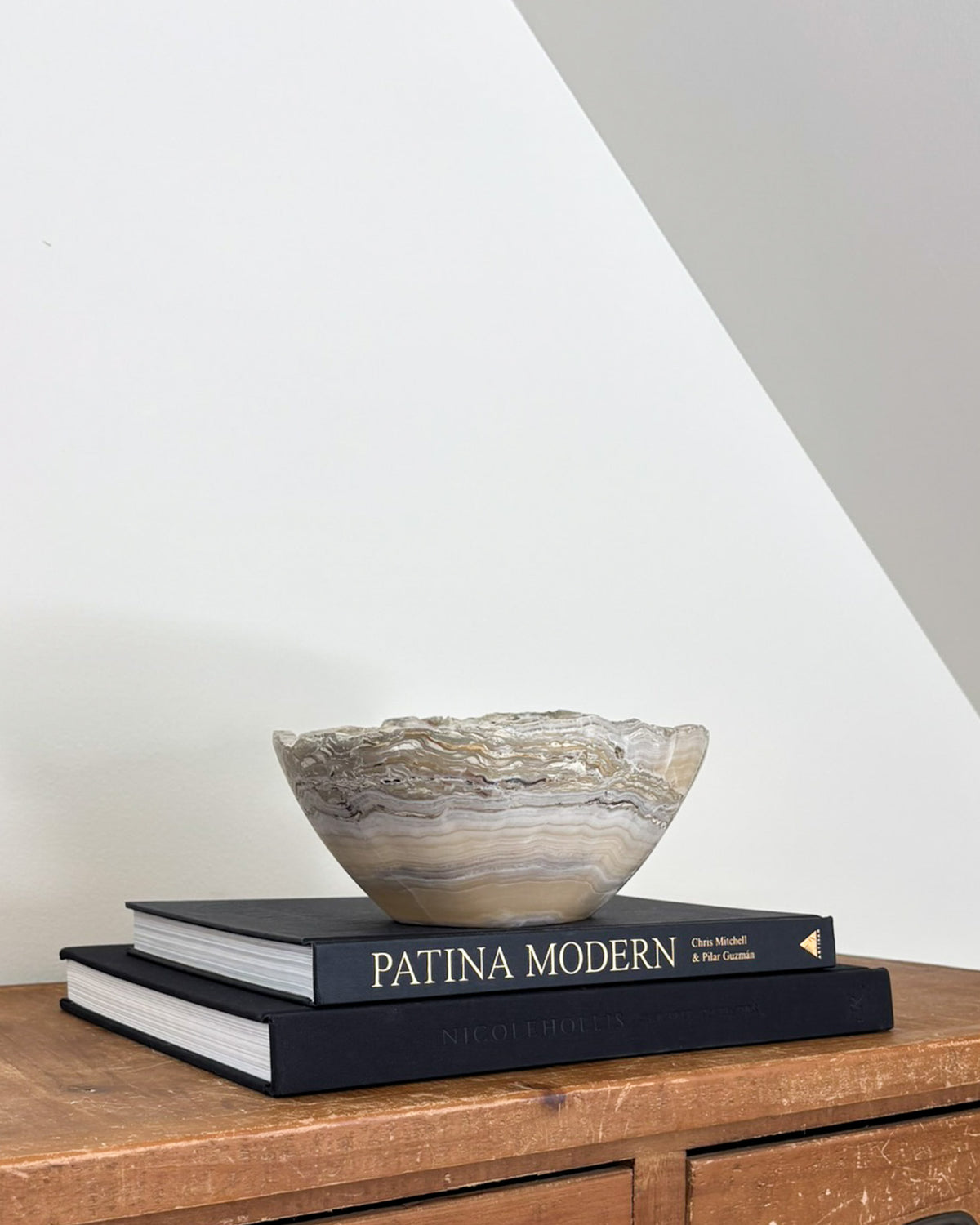 Handcrafted grey onyx decorative bowl with soft grey tones and intricate natural veining.