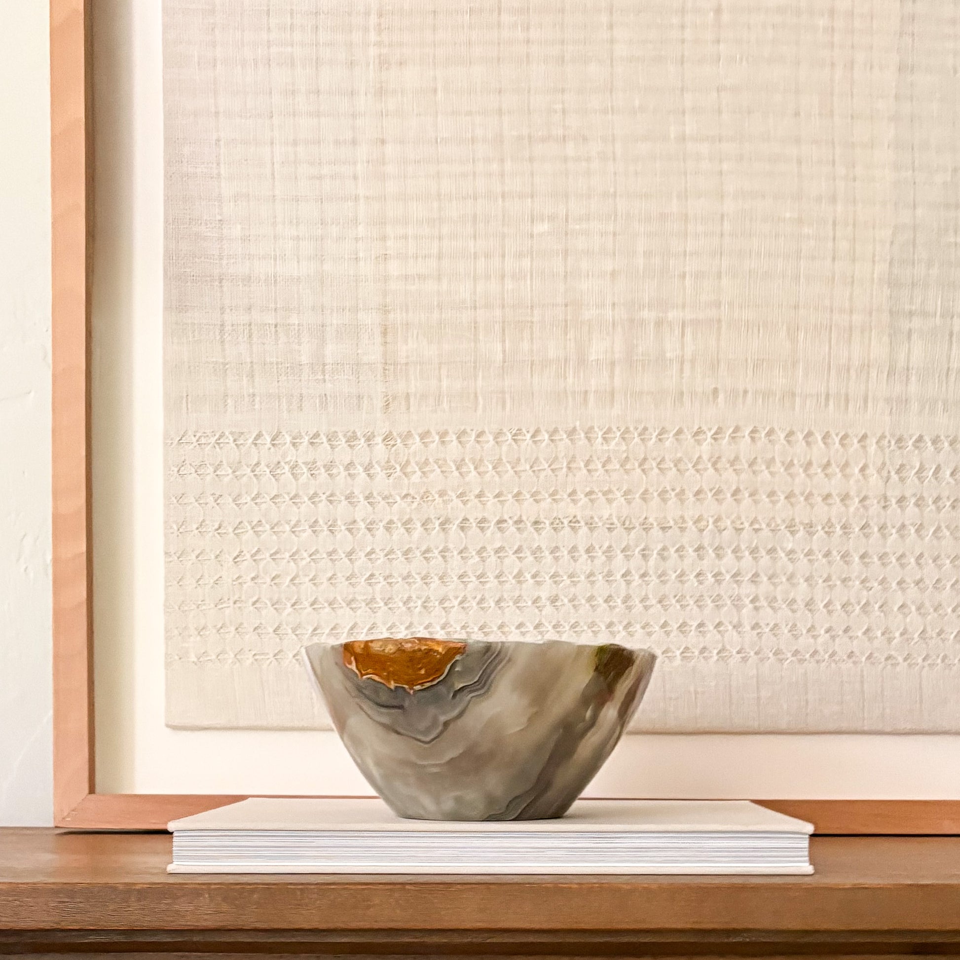 Decorative grey onyx bowl for coffee table styling