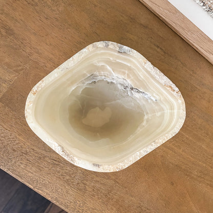 Modern grey onyx decorative bowl with polished finish and natural mineral patterns