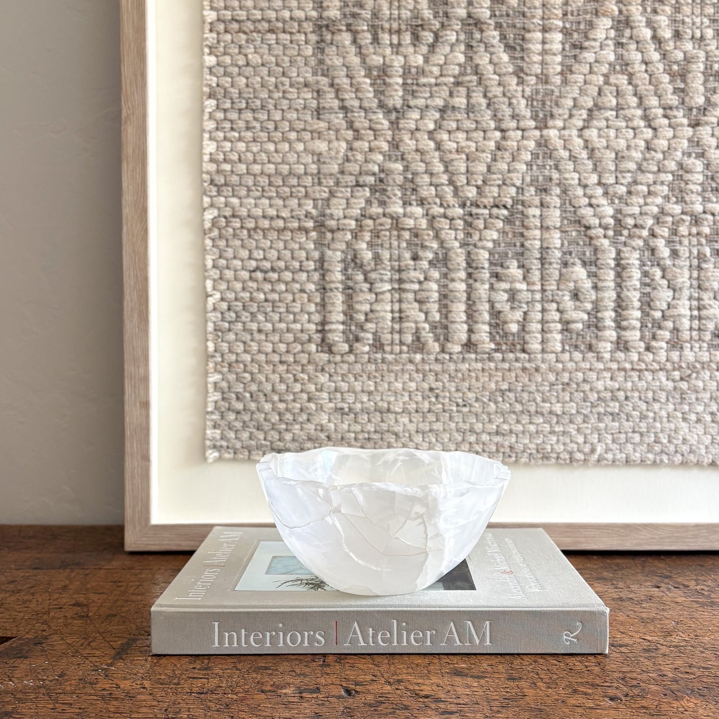 neutral home accents