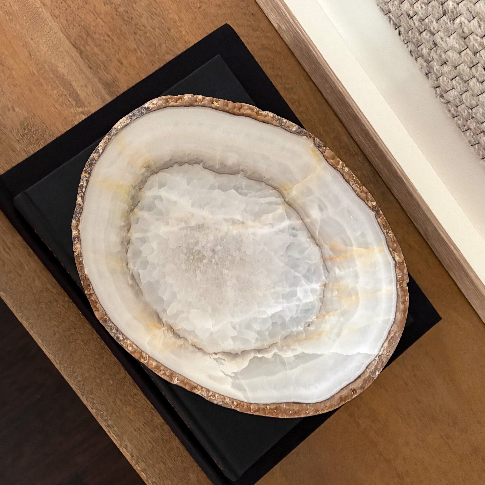 Elegant Hand Carved White Onyx Bowl Centerpiece for Dining Table