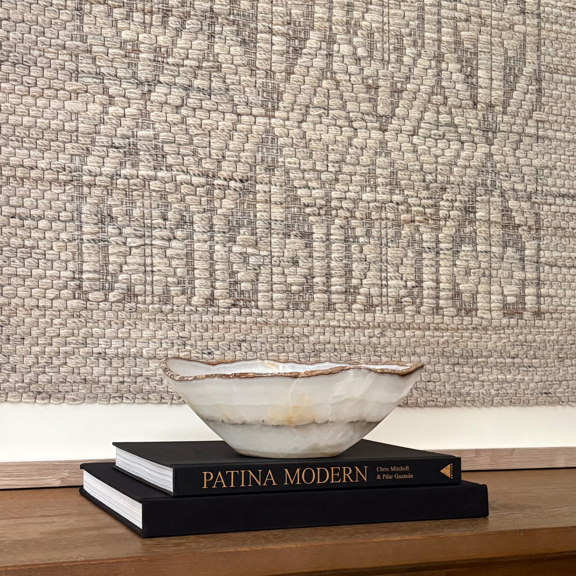 Natural White Onyx Decorative Bowl with Hand Carved Finish