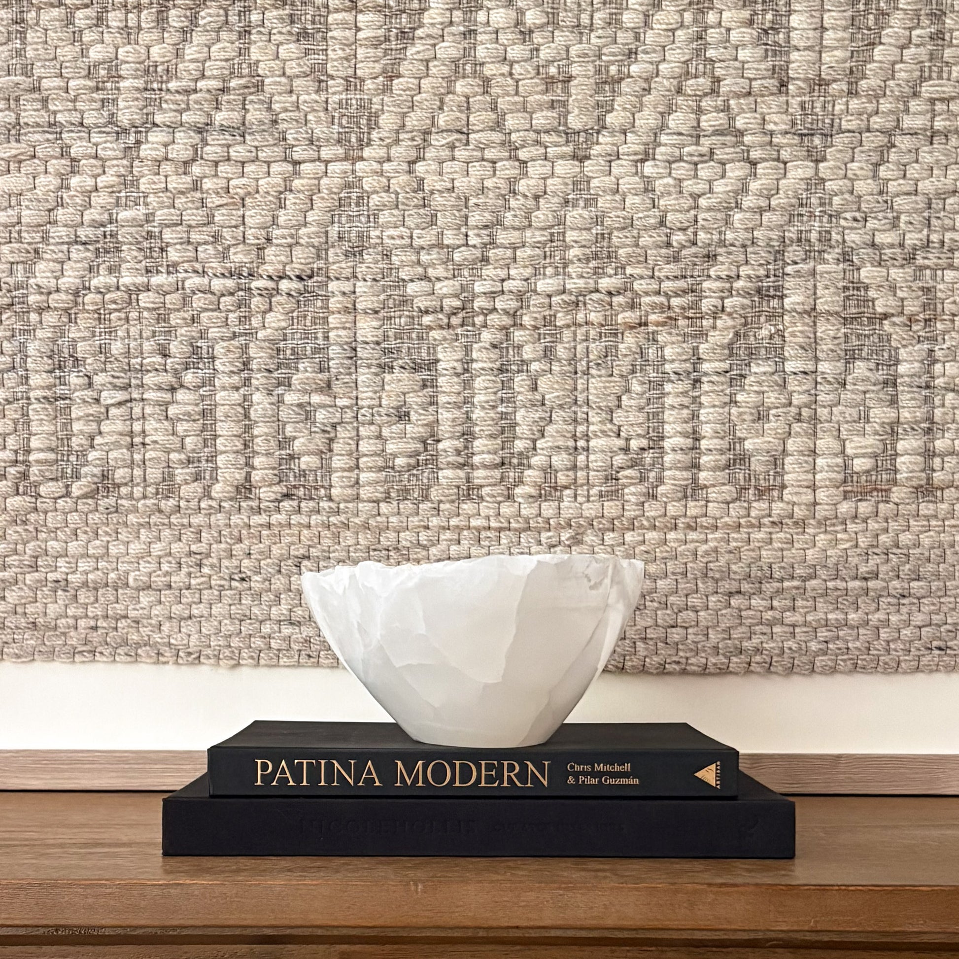 Elegant hand-carved white onyx bowl for home décor and tabletop styling