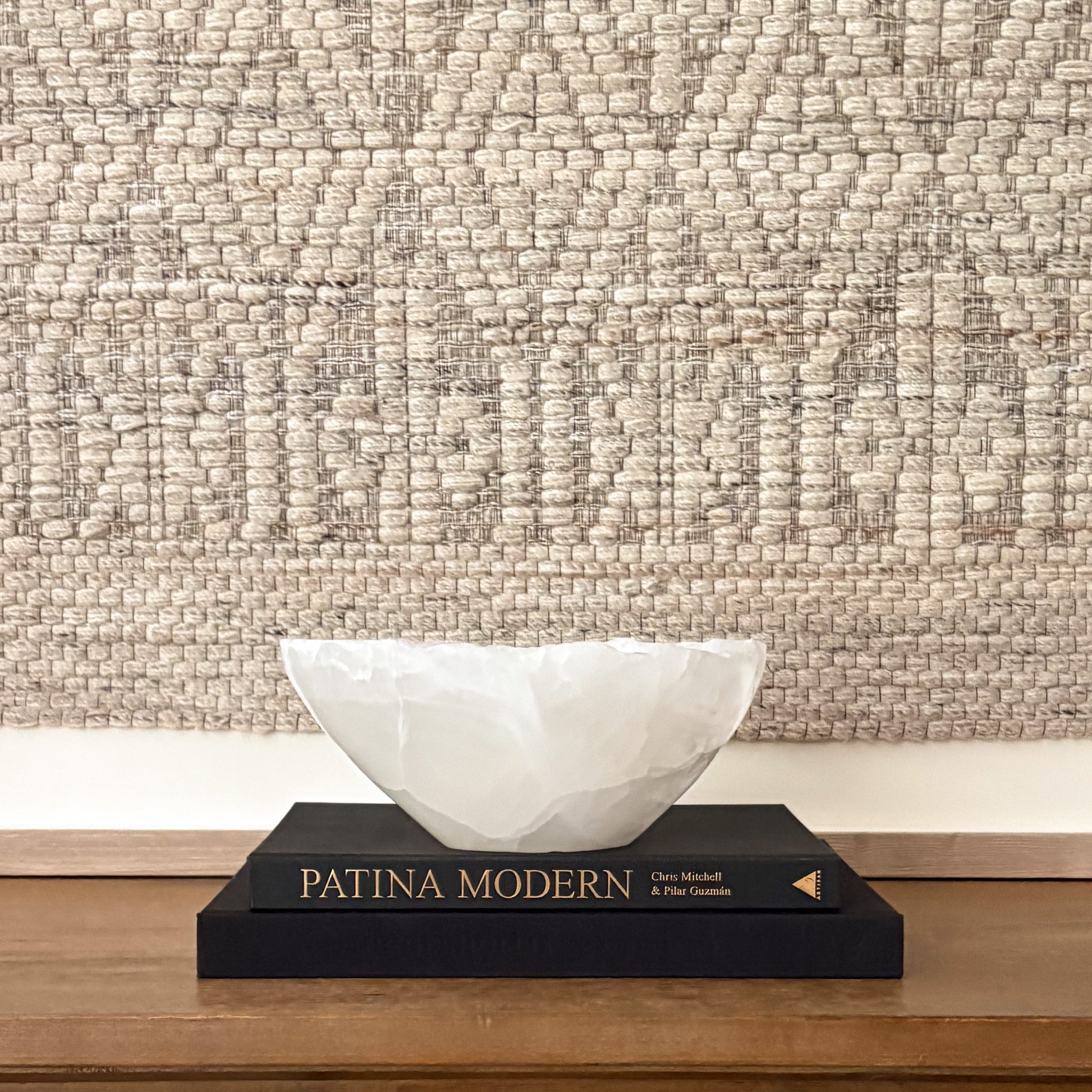 Hand-carved white onyx decorative bowl with natural stone veining