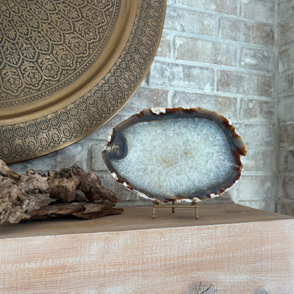 decorative brazilian agate slab on stand