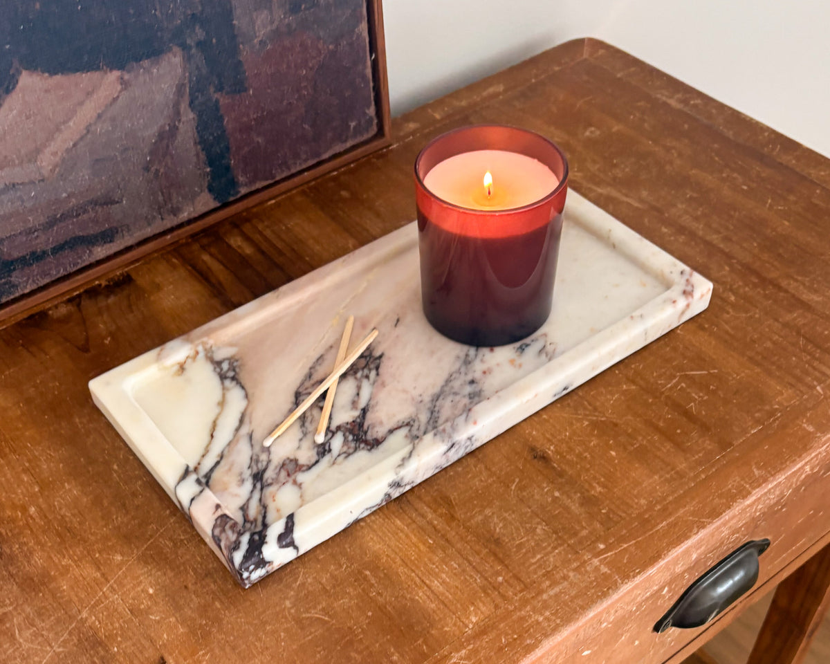 Calacatta Viola marble decorative tray with creamy white and burgundy veining