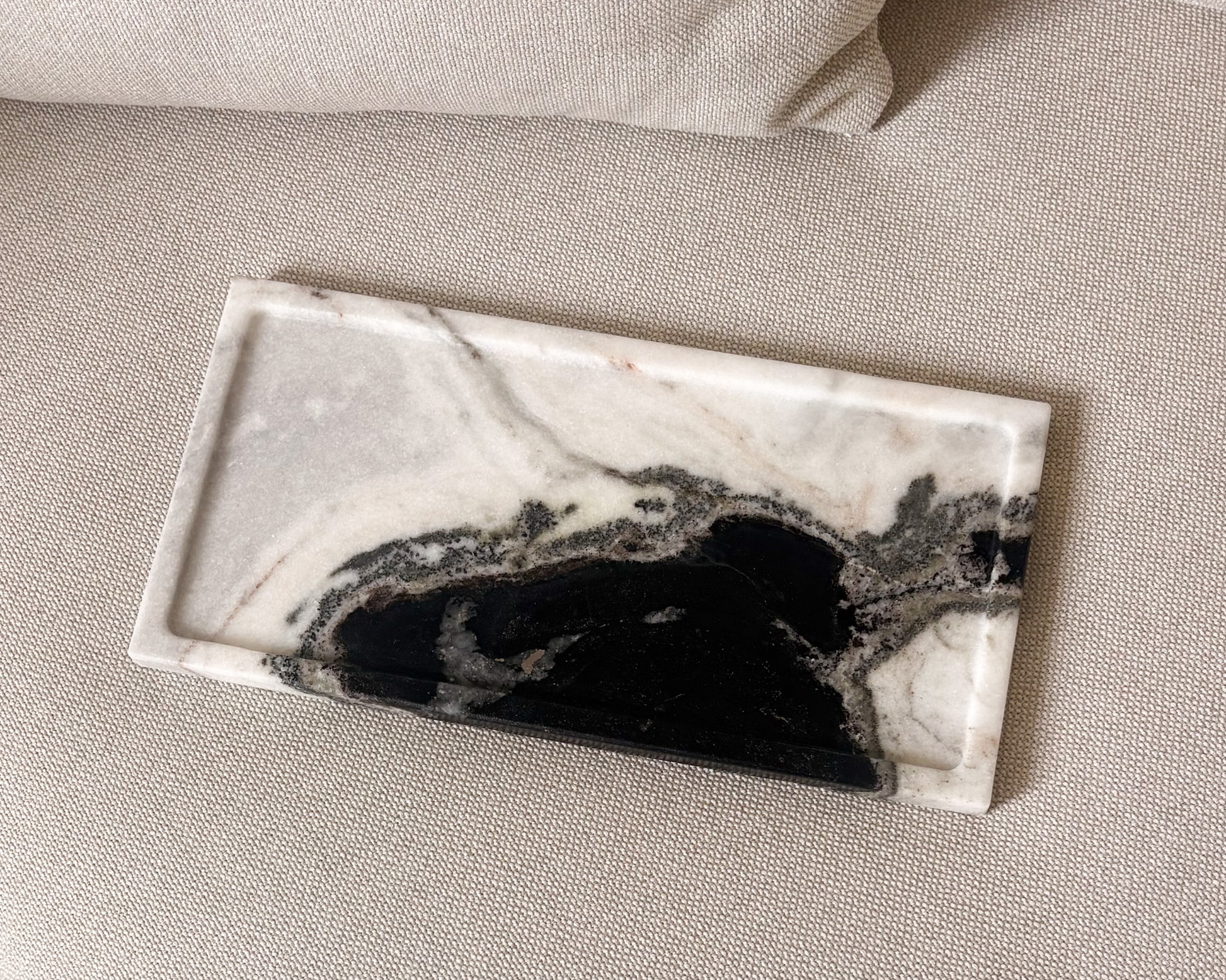 Luxury Panda marble decorative tray with bold black and white natural veining