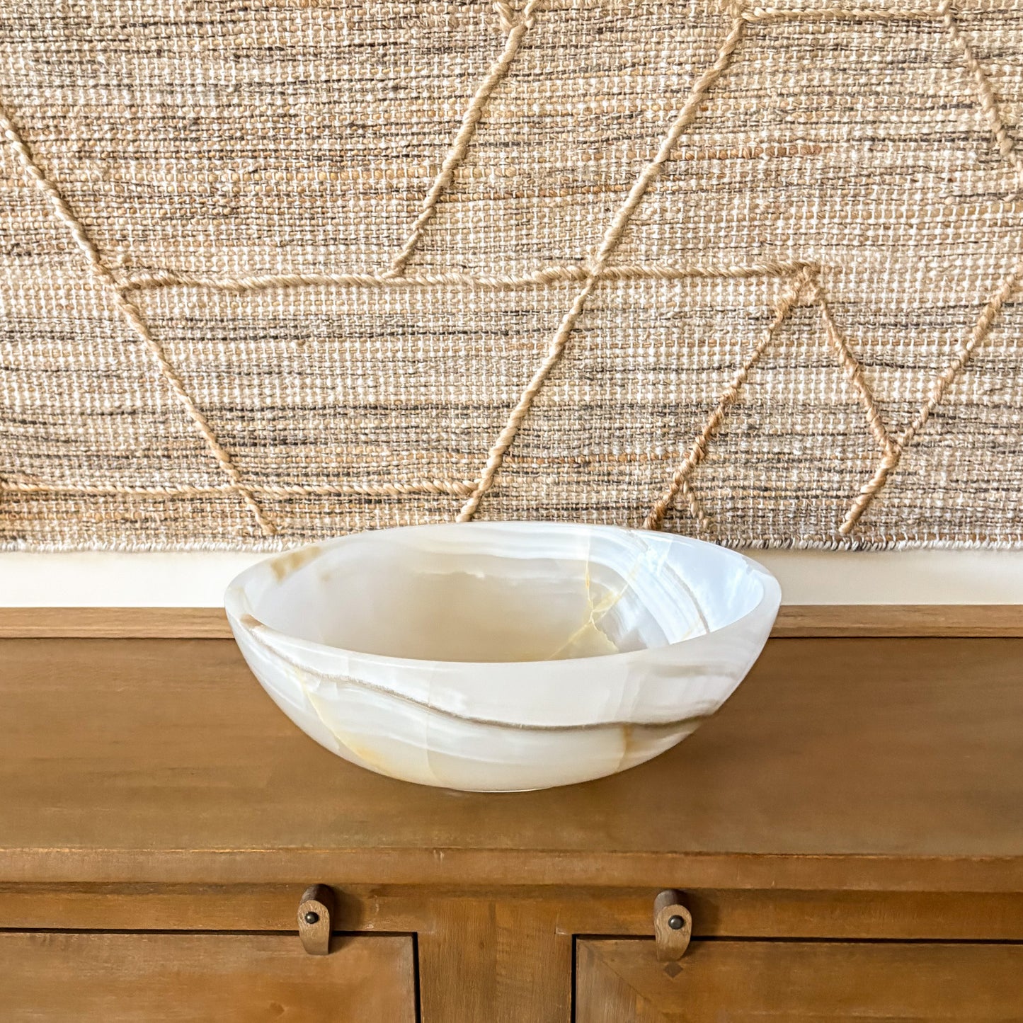 hand polished white onyx bowl surface detail luxury stone craftsmanship