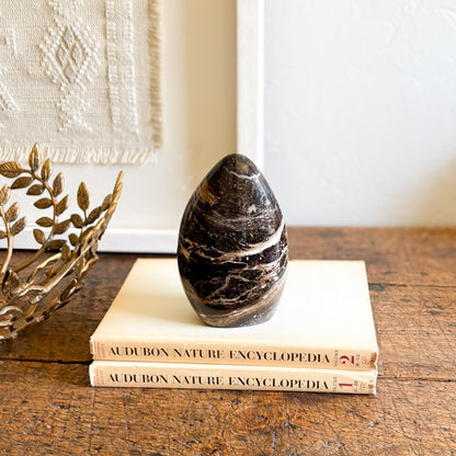 neutral home accents, neutral home decor