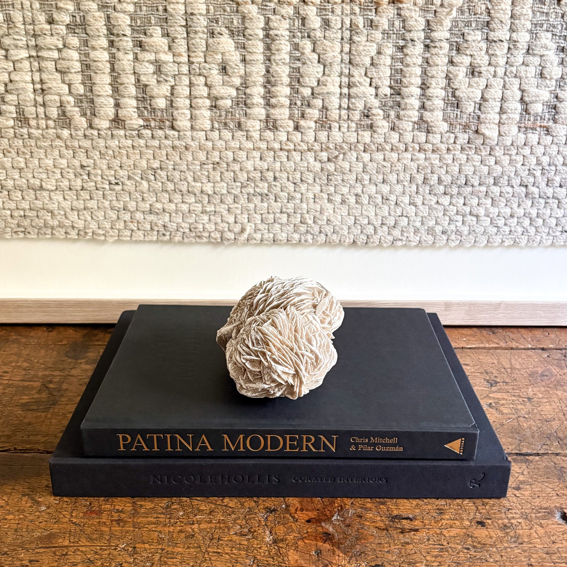 decorative white rose rock stone