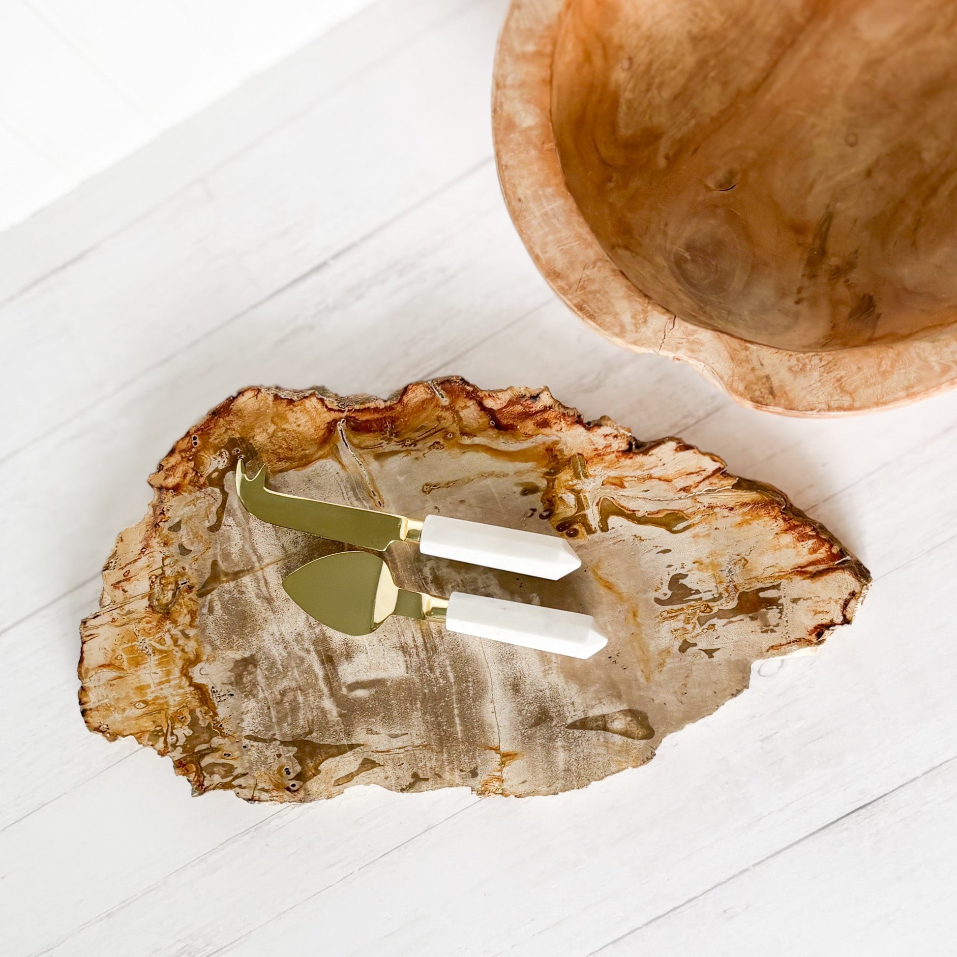 neutral home accents