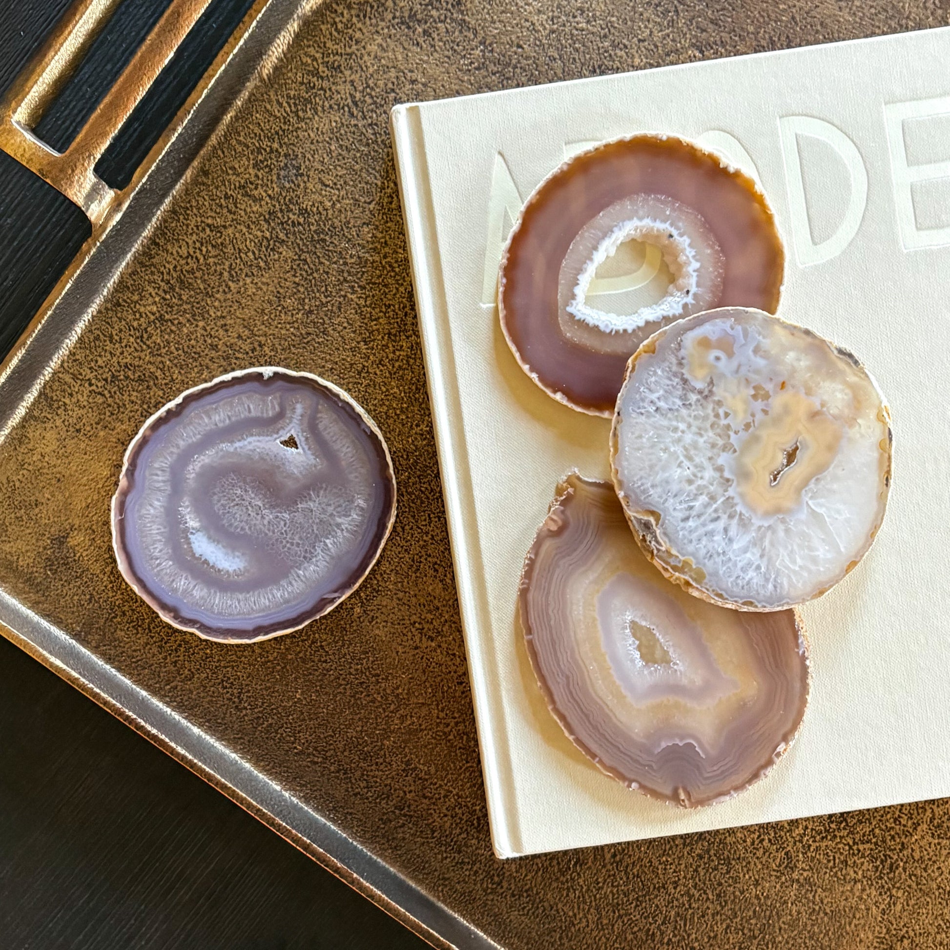 Unique banding patterns in natural agate slice coaster