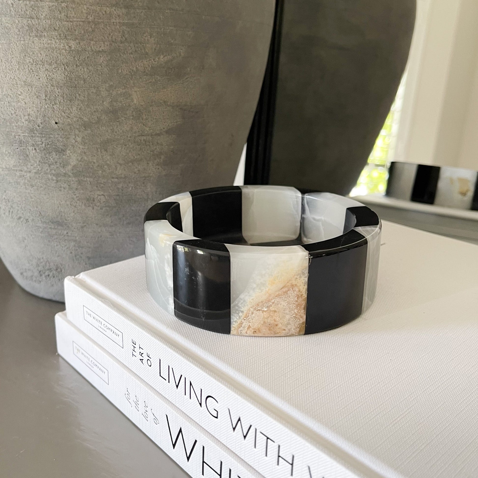 black and white home accents, onyx and marble jewelry dish