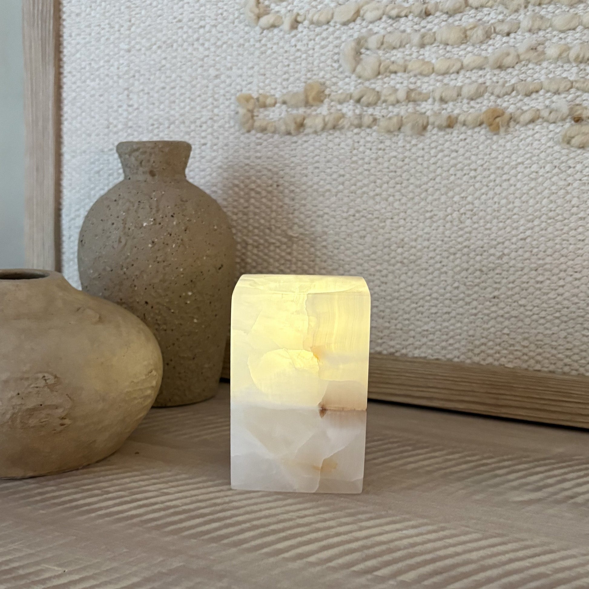 neutral home decor