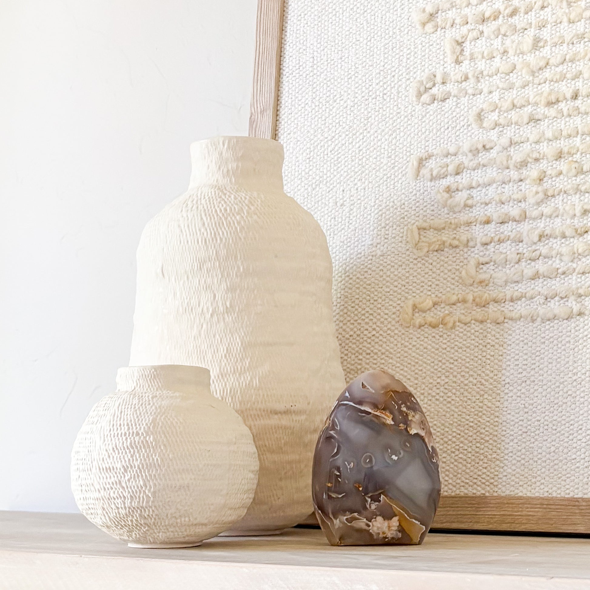 Hand-carved orca agate crystal sculpture with natural bueand white banding, decorative gemstone art