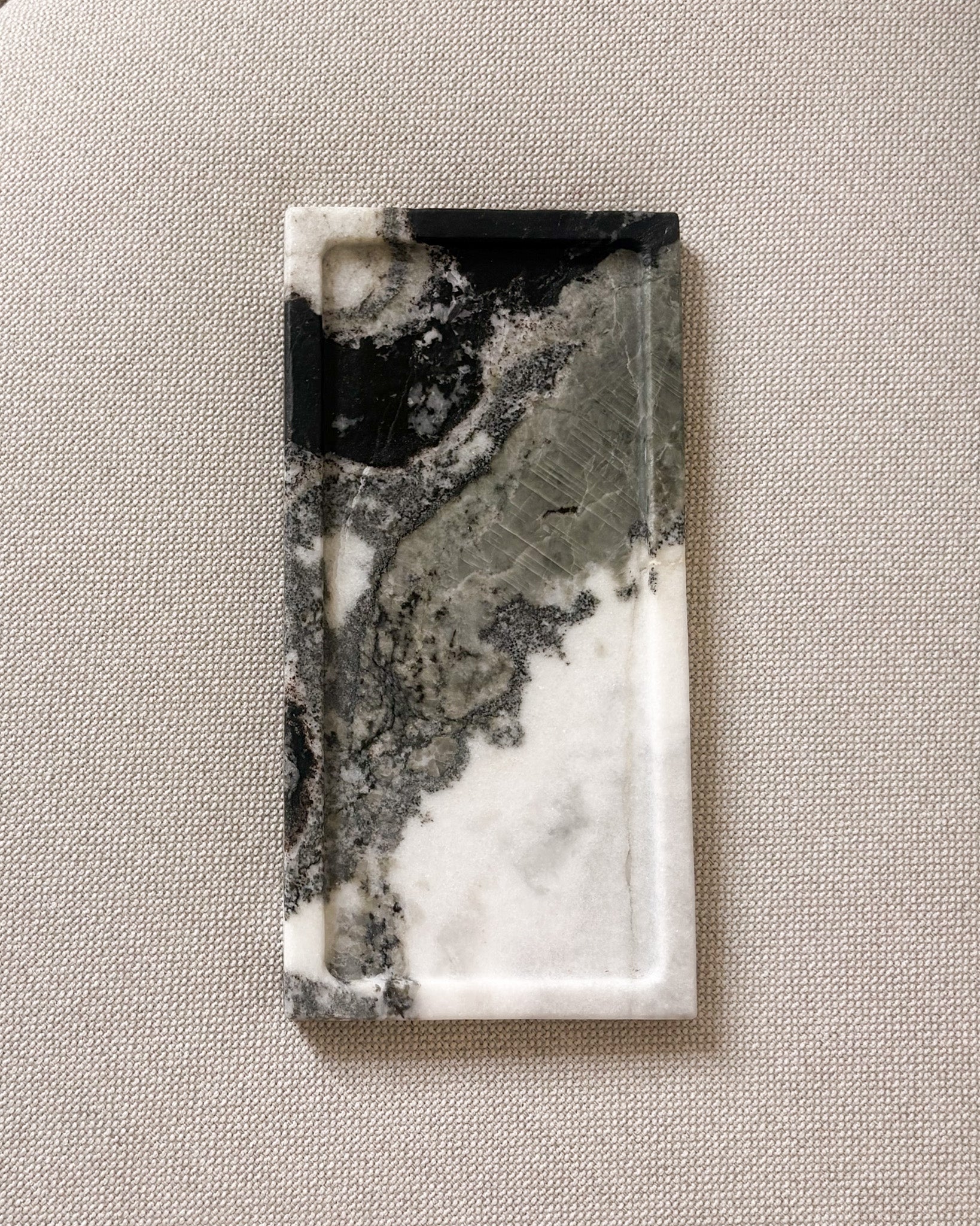 Rectangular Panda marble decorative tray with dramatic black and white veining