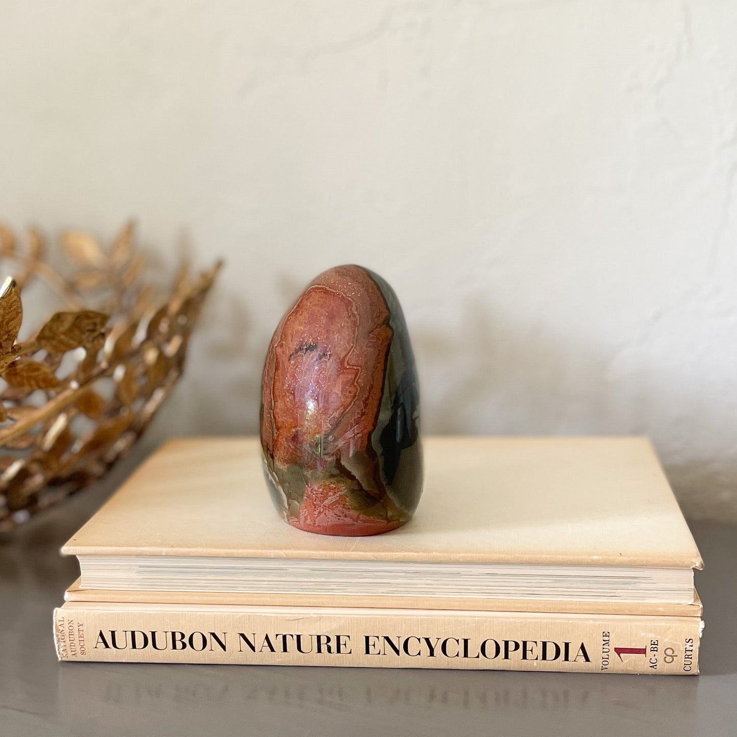 natural home accents, bookshelf decor