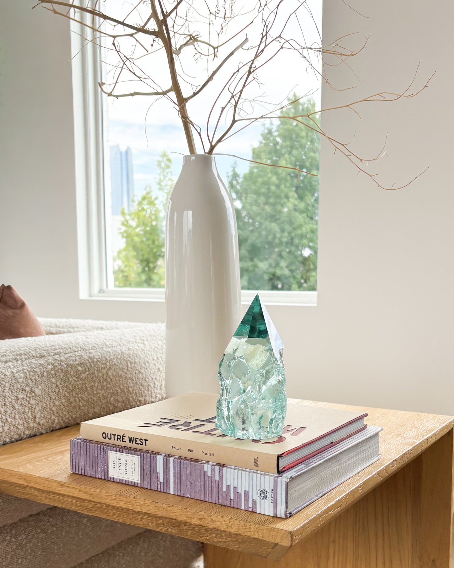 Rustic turquoise glass point decorative accent