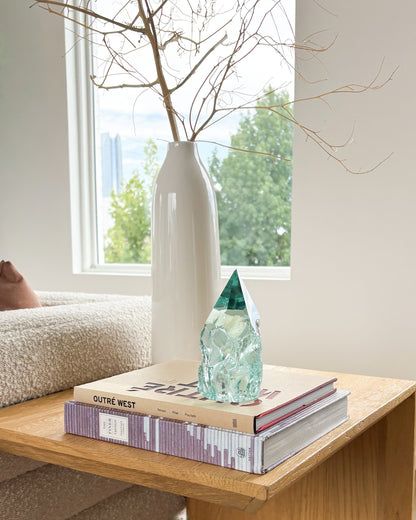 Rustic turquoise glass point decorative accent