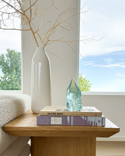 Aqua glass point for boho coastal deco