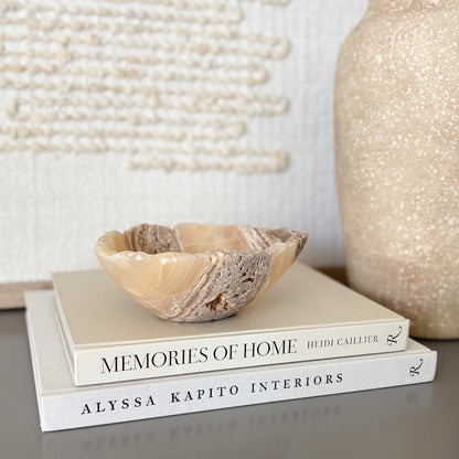 onyx home decor, modern organic home accents
