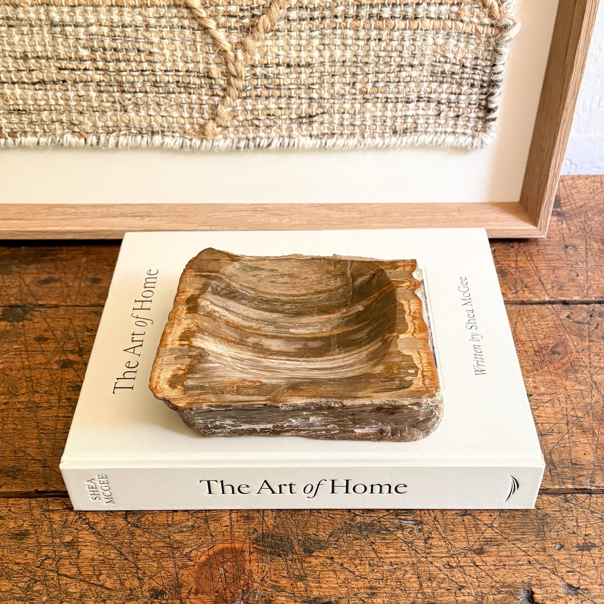 neutral home accents