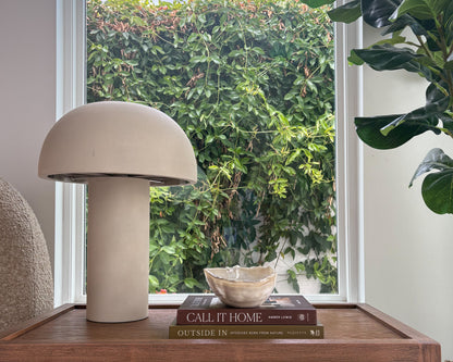 Hand-carved onyx bowl in creamy white natural stone