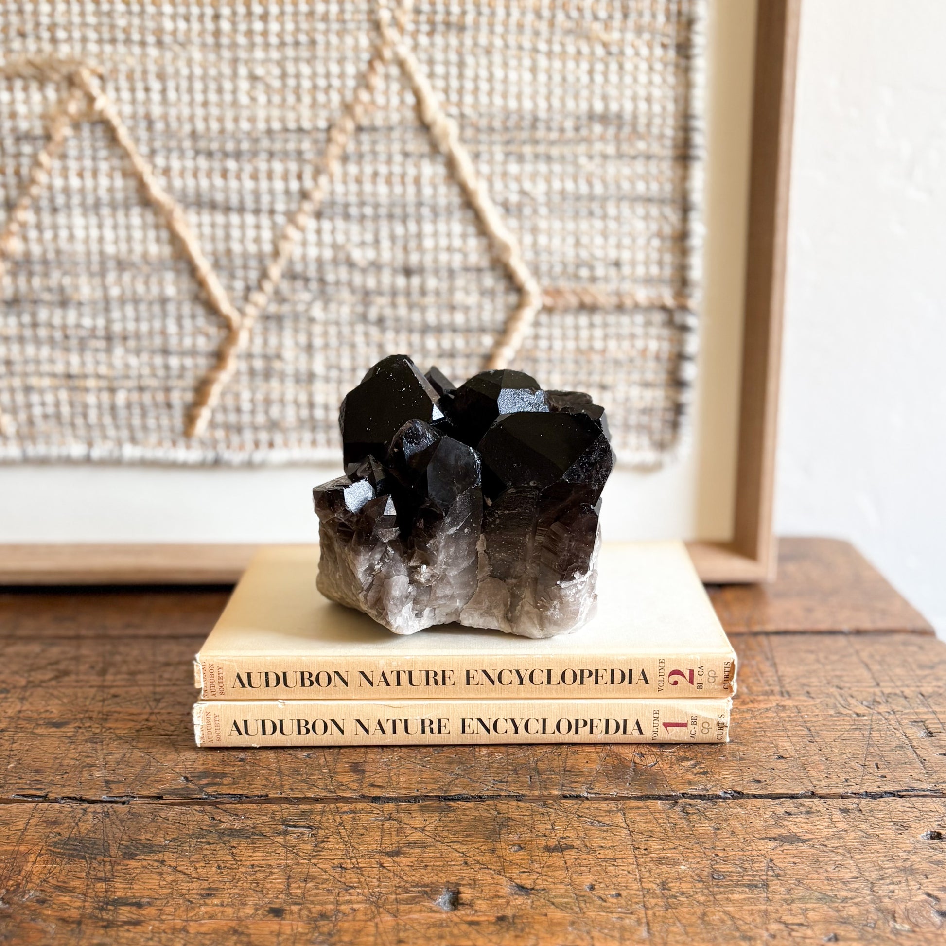 crystal decor, neutral home accents