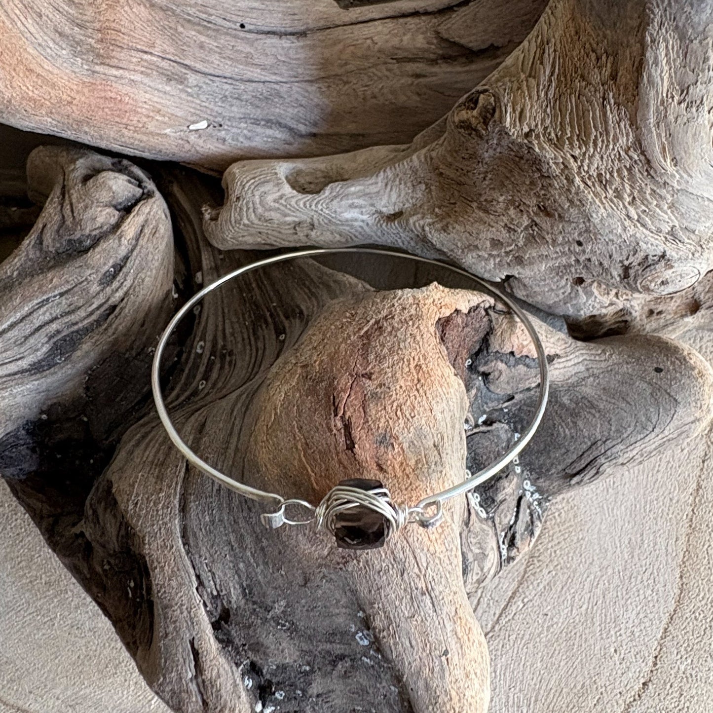 modern minimalist jewelry