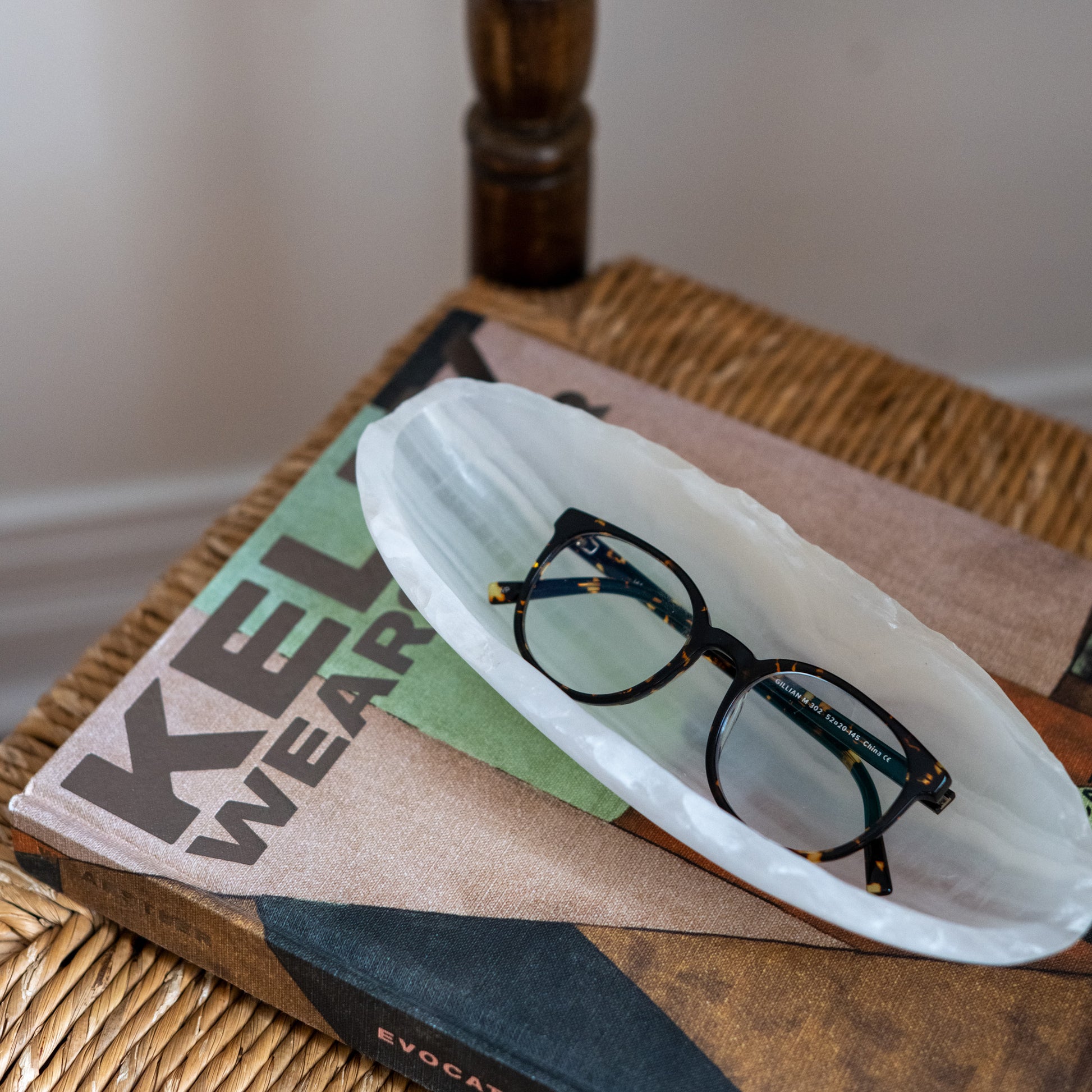 Decorative white onyx bowl for shelf styling, coffee tables, and modern interiors