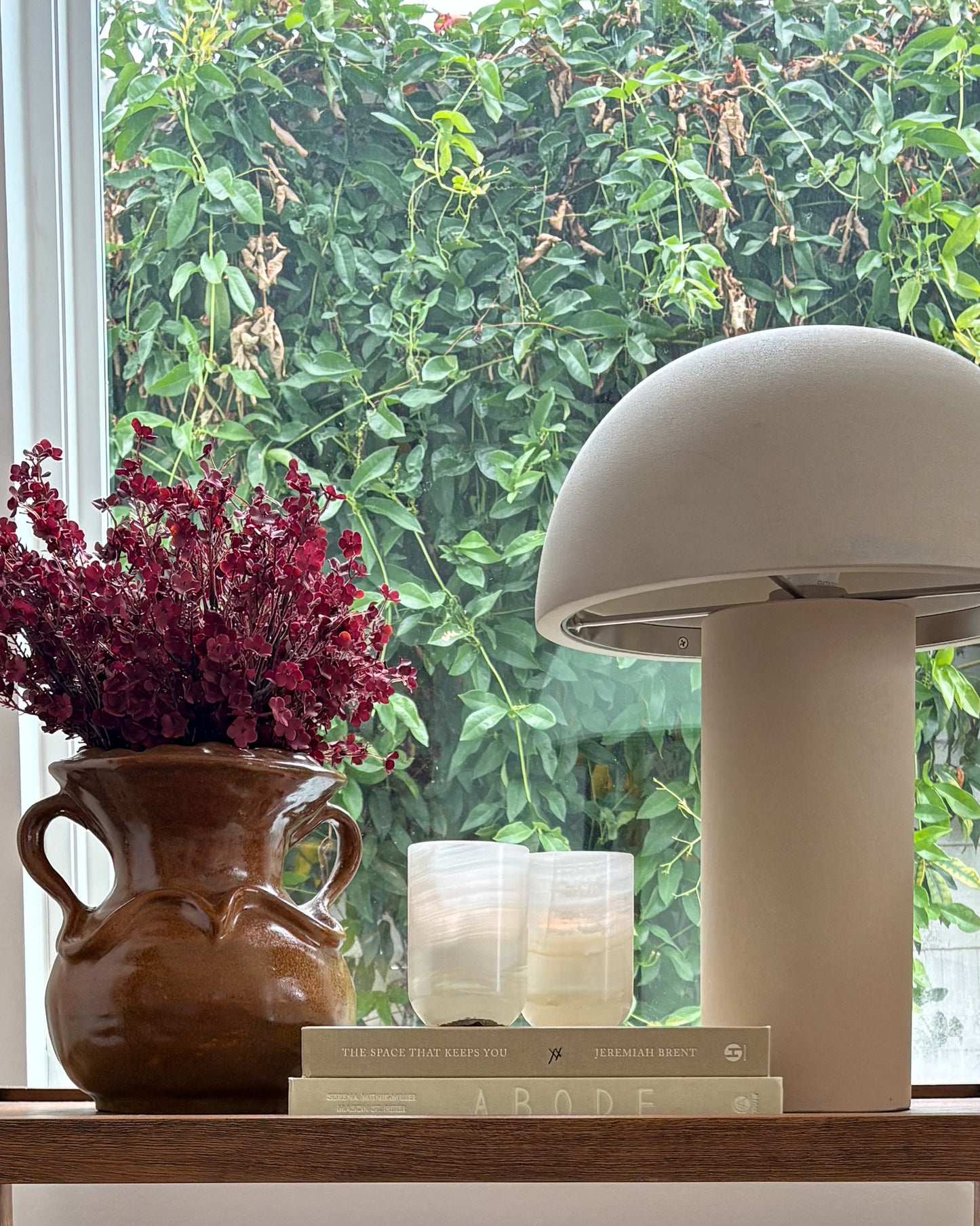 Natural white onyx candle holder for modern organic home décor