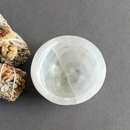 white onyx jewelry dish