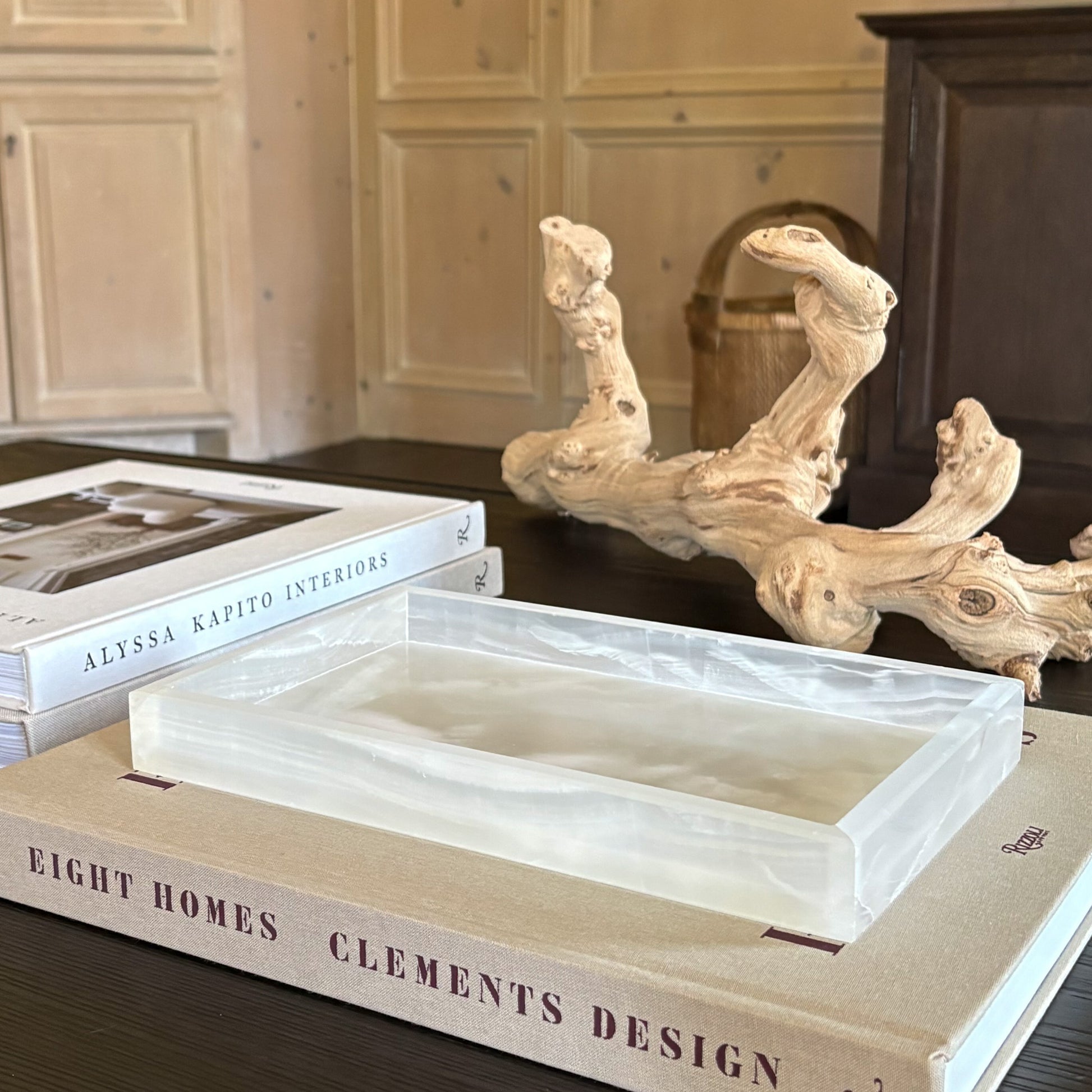 luxury white onyx tray on coffee table with neutral home decor styling