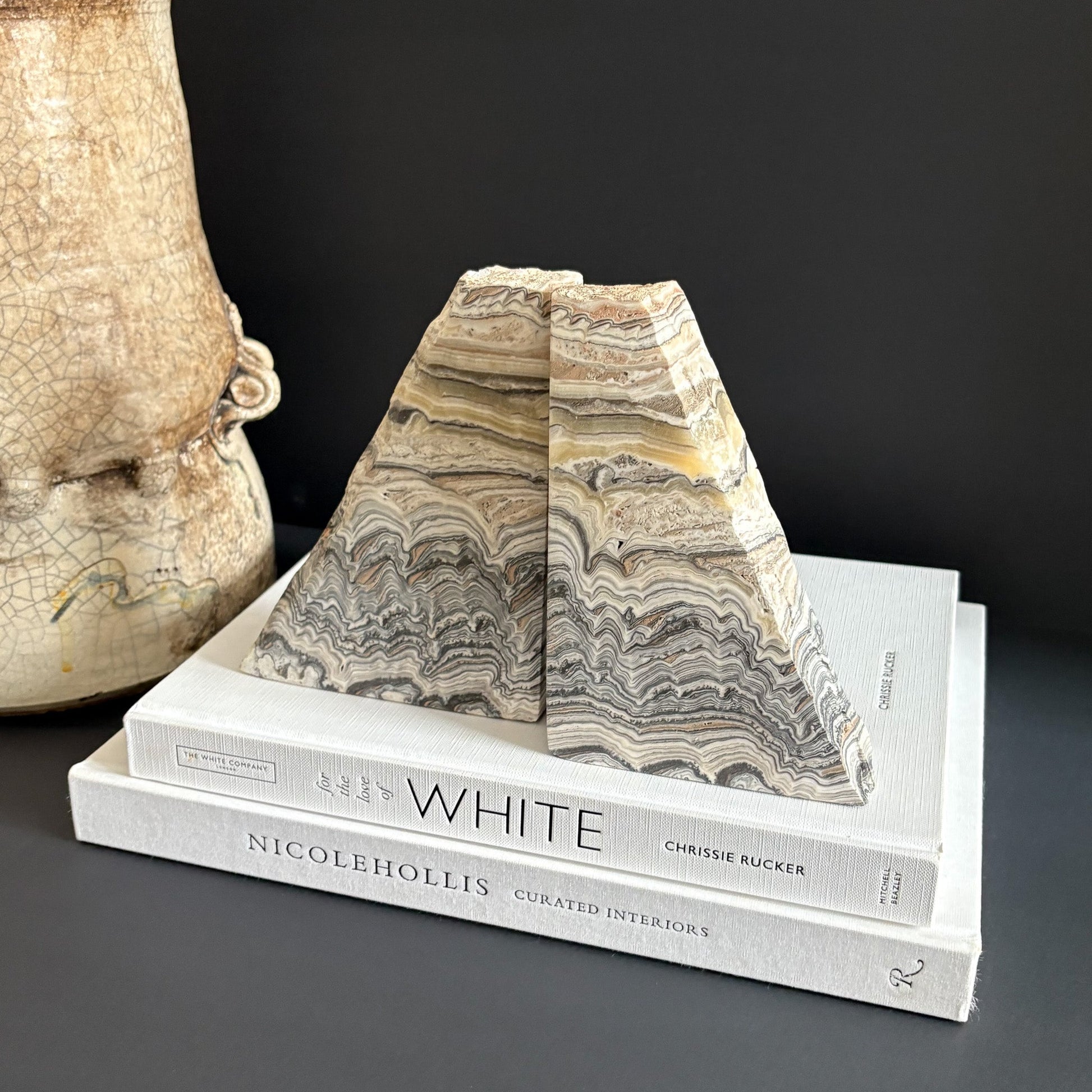 onyx home accents, onyx office decor