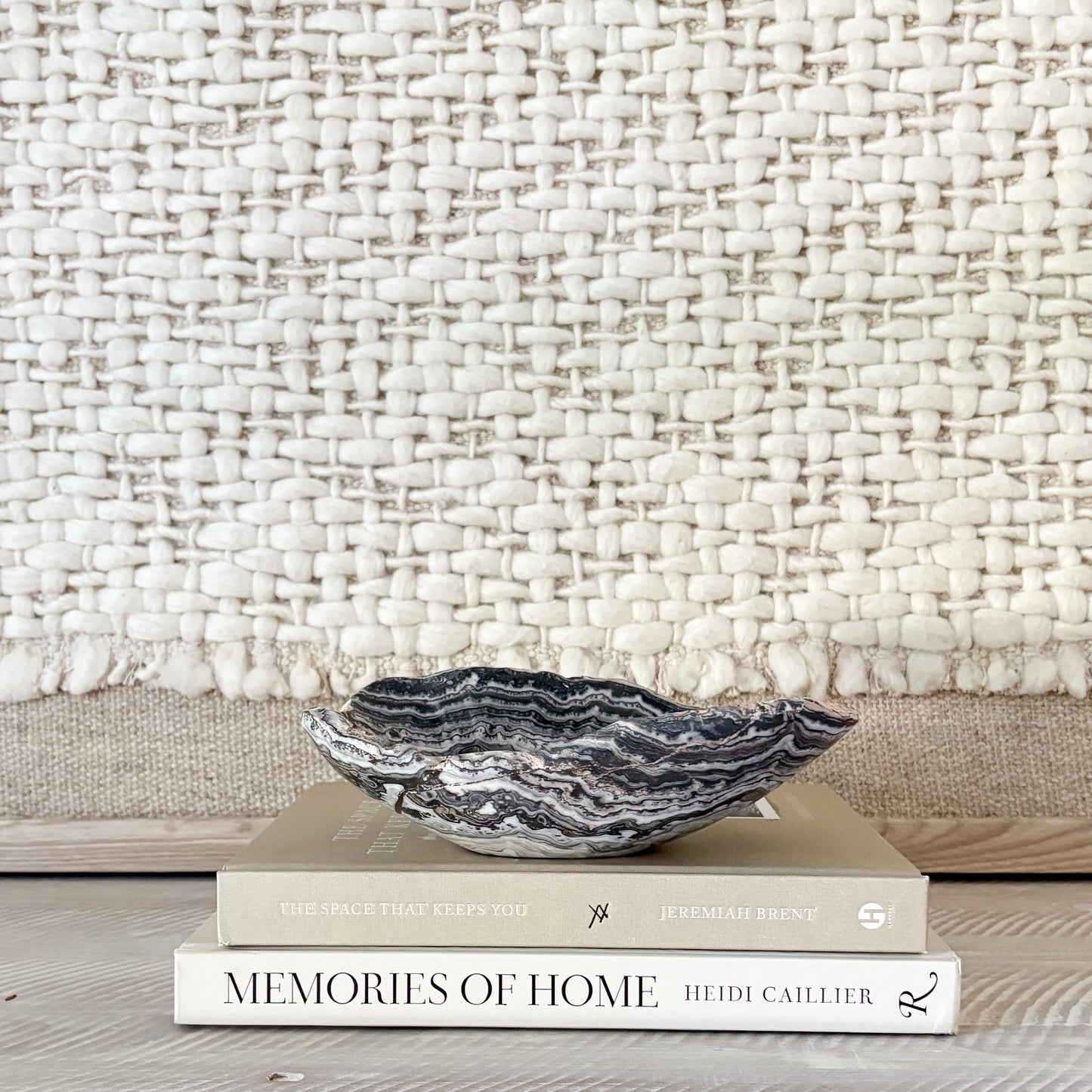 onyx home decor