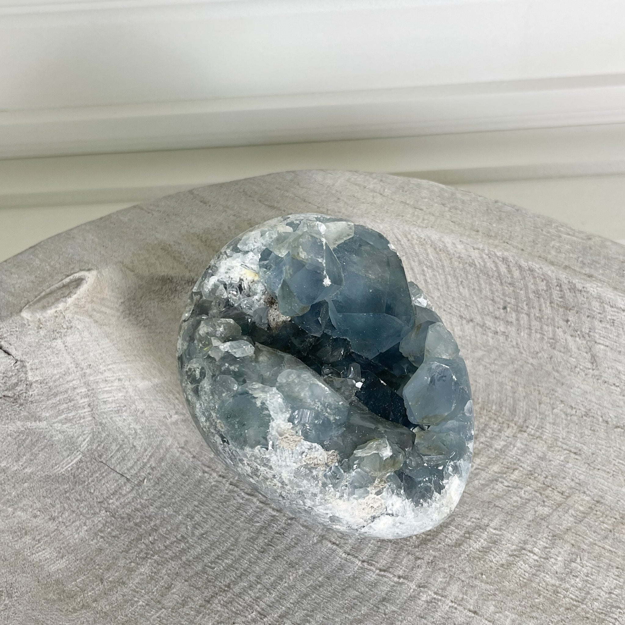 Celestite Crystal Egg, Blue Home Decor, Natural Home Decor, Healing Blue Crystal