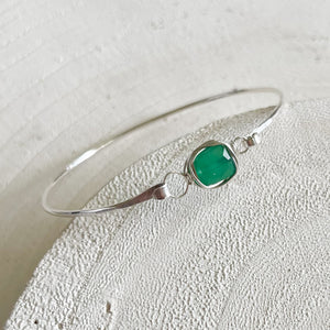 Open image in slideshow, Green Onyx Sterling Silver Bracelet, Green Crystal Jewlery, Buyy Crystal Jewelry OKC
