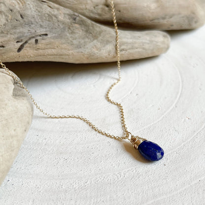 Lapis lazuli gold pendant necklace