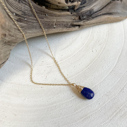 Natural lapis lazuli stone gold necklace