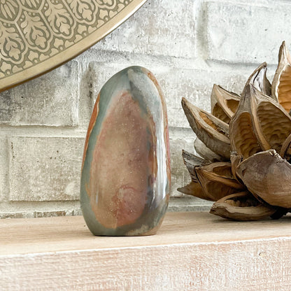 madagascar jasper statue